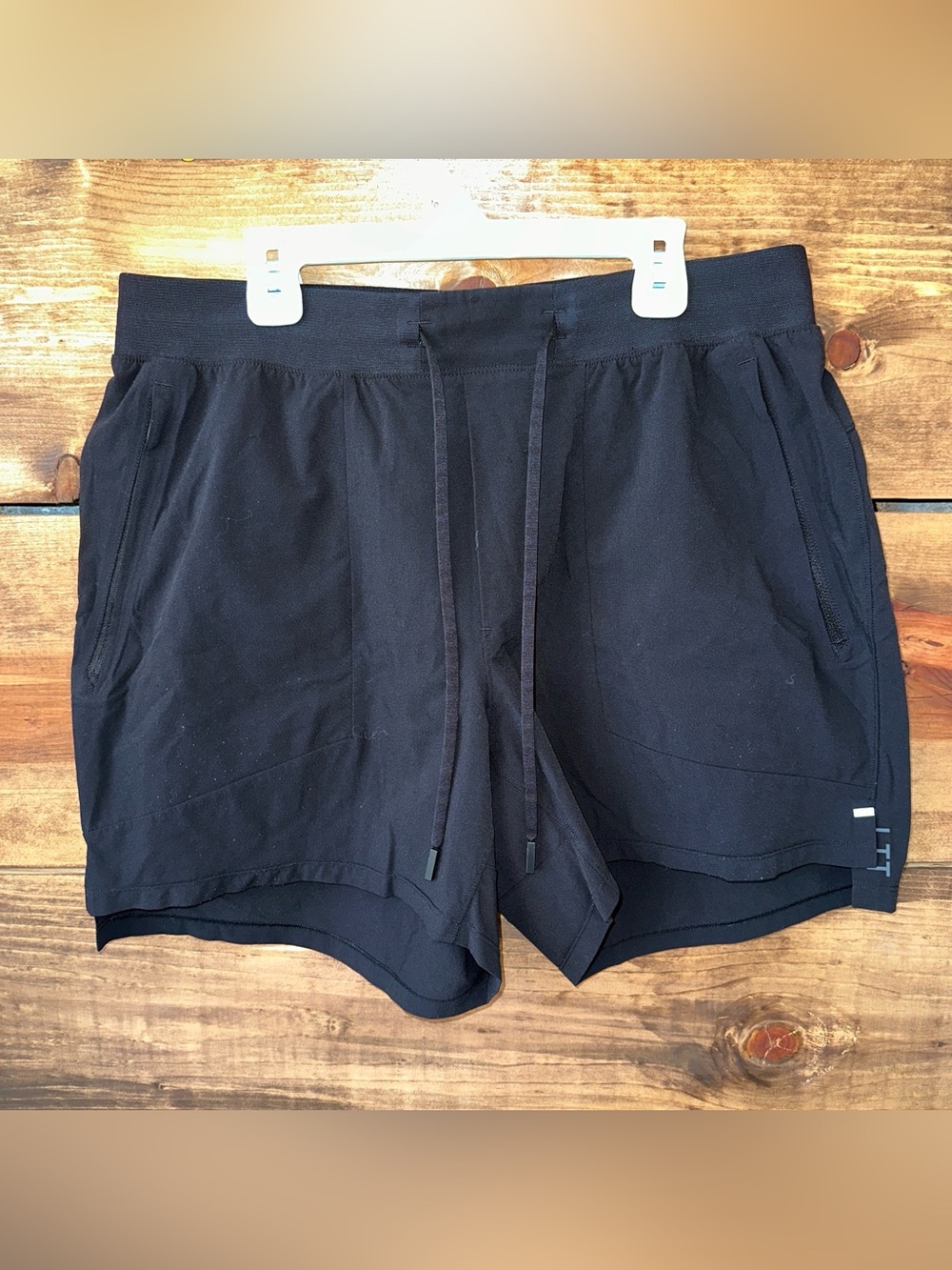 Lululemon Mens License to Train 5”